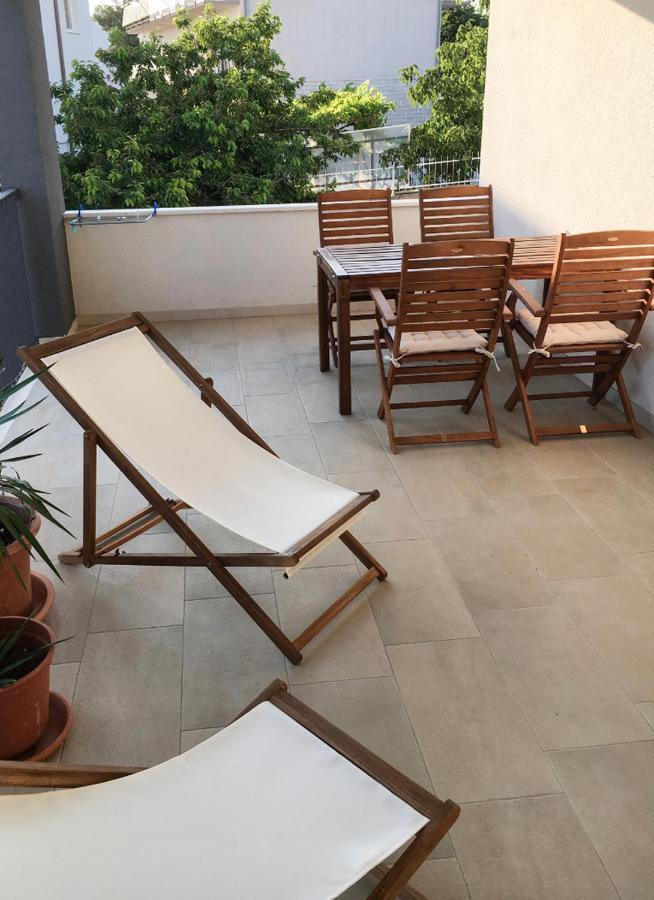 Days@Sea Apartment Primošten Екстериор снимка