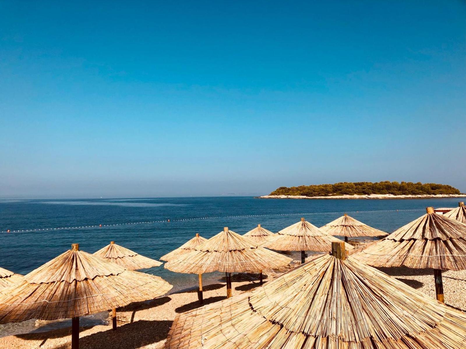 Days@Sea Apartment Primošten Екстериор снимка